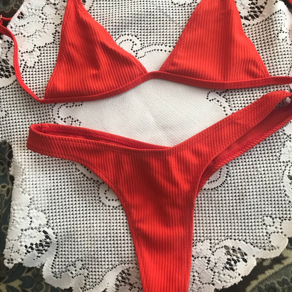 Bathing suit